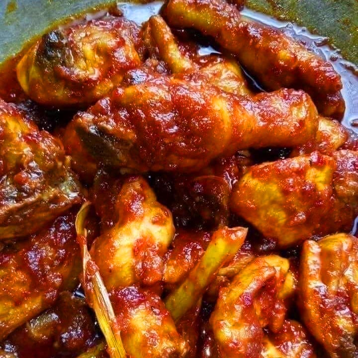 Ayam Masak Merah | 1.5kg ( Serves 8 - 10 pax )