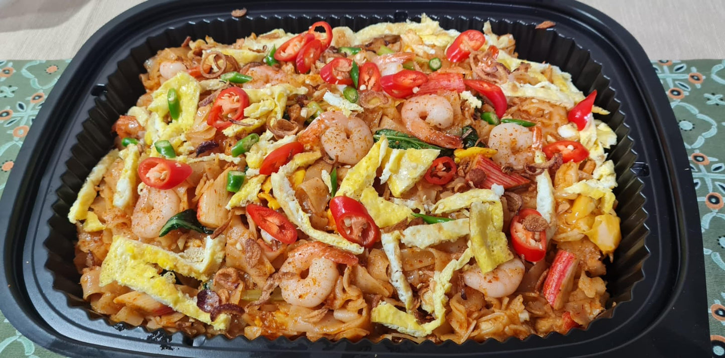 Fried Kway Teow ( Spicy ) || Serves 10 - 12 pax