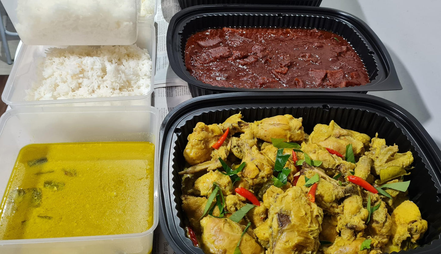 Nasi Sambal Goreng Ala-Carte Dishes || Serves 10 - 12pax