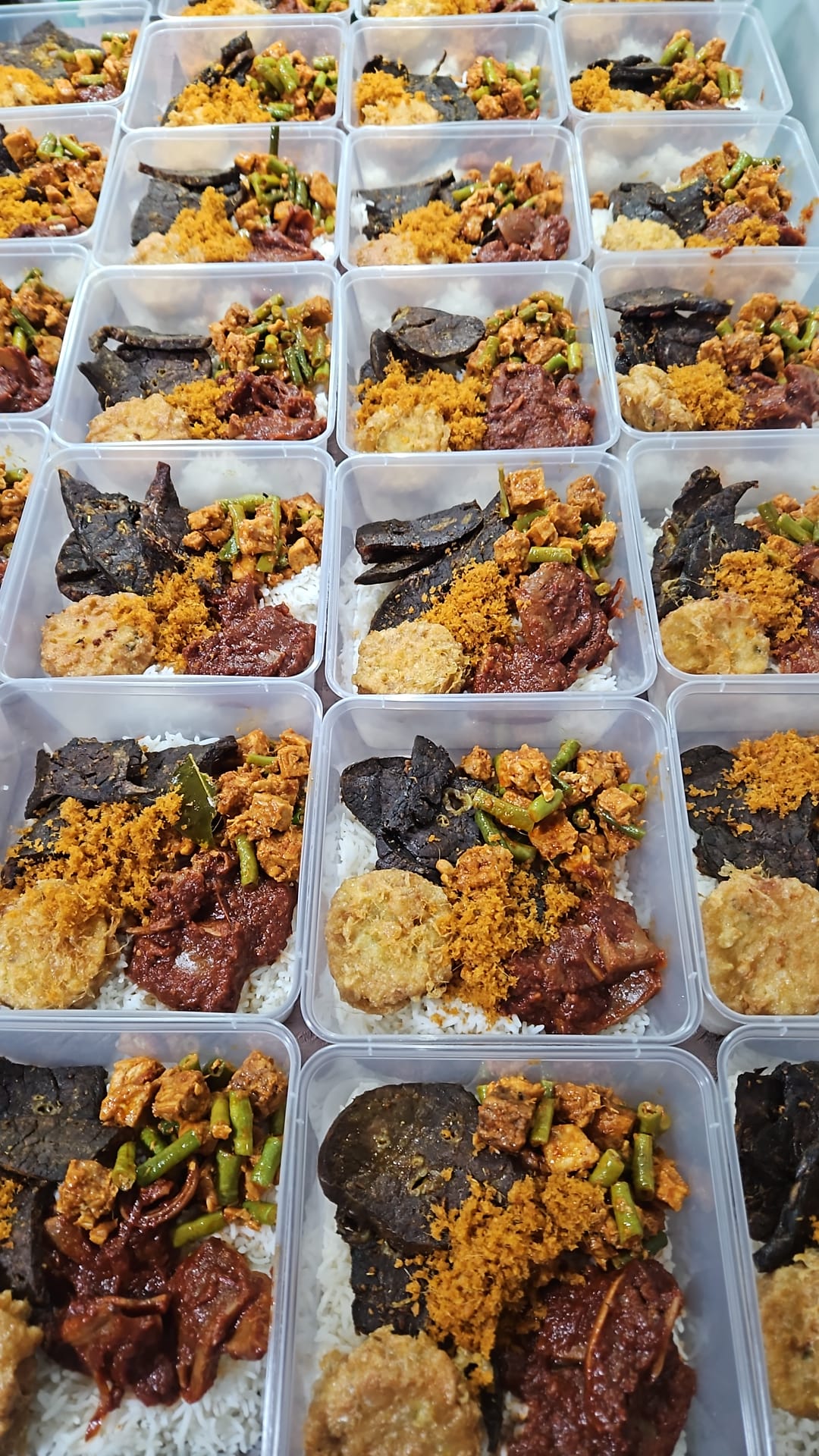 Nasi Sambal Goreng || Paru Goreng ( Fried Beef Lung )