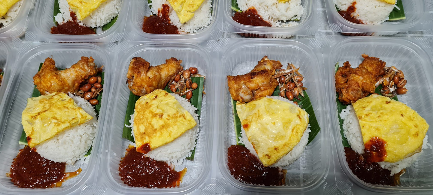 Economical Nasi Lemak with 1pc Fried Drumlets