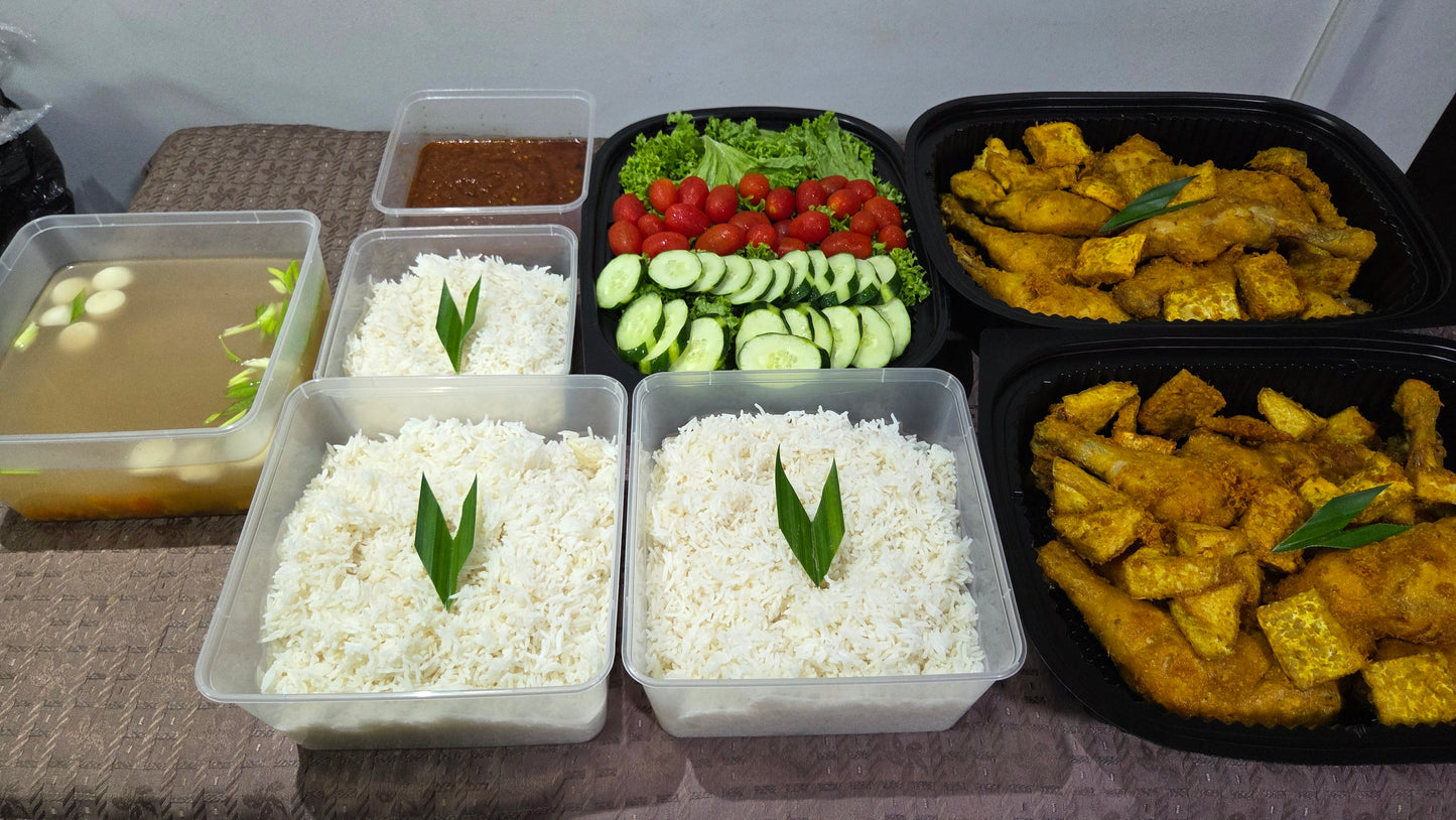 Nasi Ayam Penyet - Smashed Fried Chicken | Serves 10 - 12 pax