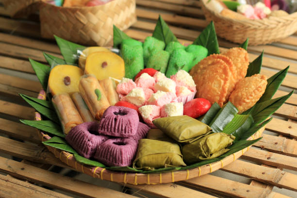 Assorted Kueh Platter | Approx 40 - 42 pcs