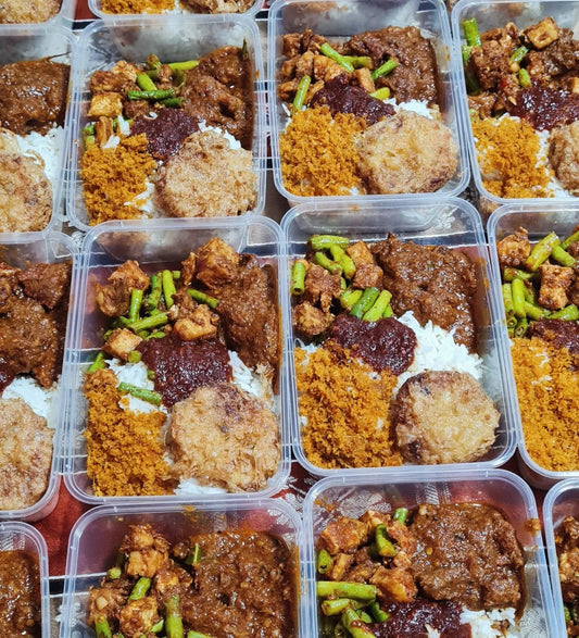 Nasi  Sambal  Goreng  Economy - Beef Rendang  ||  All  Packed in 1  Container