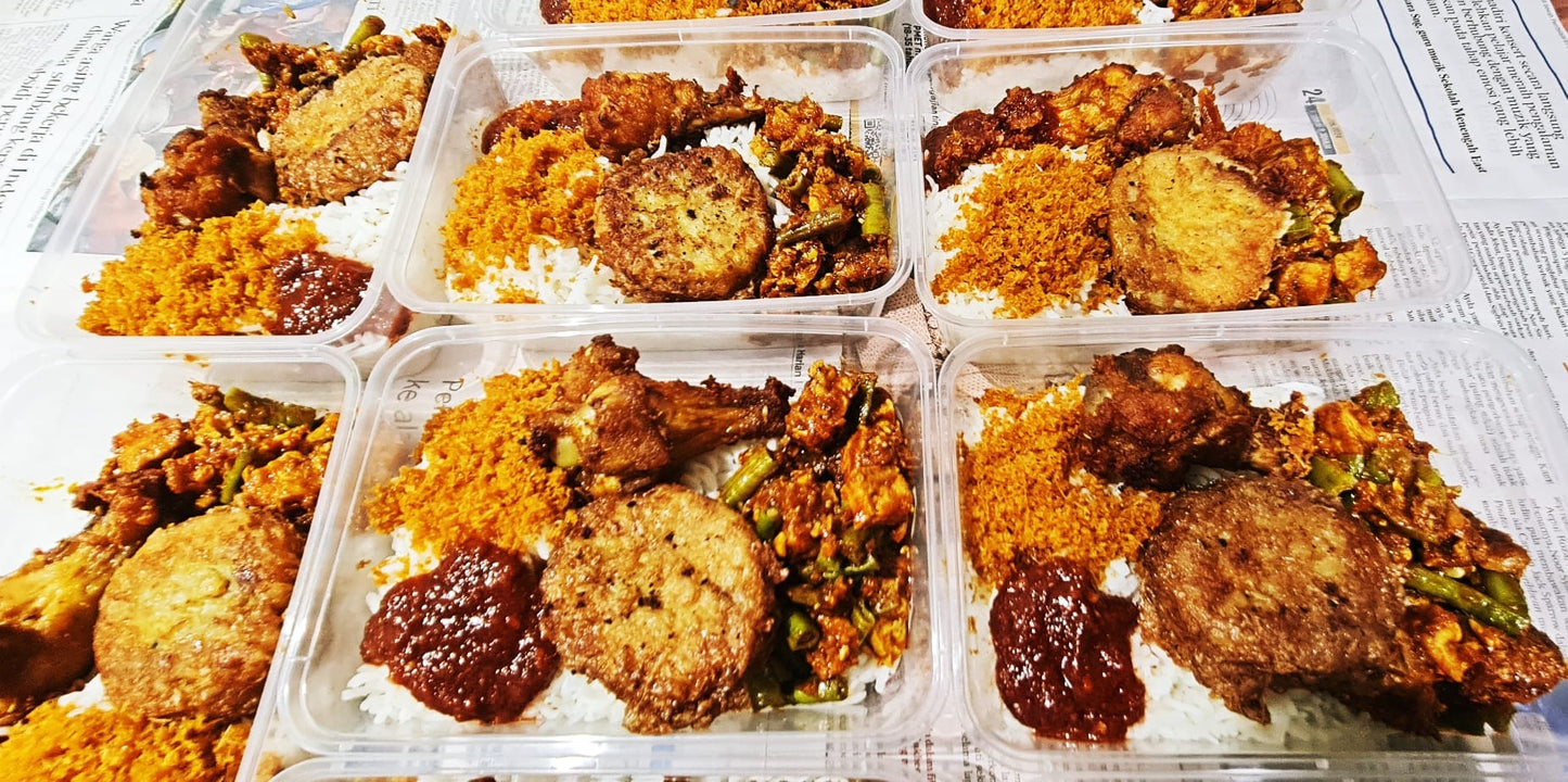 Nasi  Sambal  Goreng  Economy -  Chicken  Drumlets |||  All  packed  in  1  Container