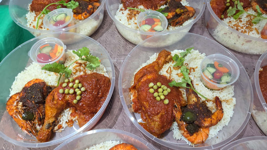 Nasi  Minyak  ||  Chicken ( All packed in 1  Container )