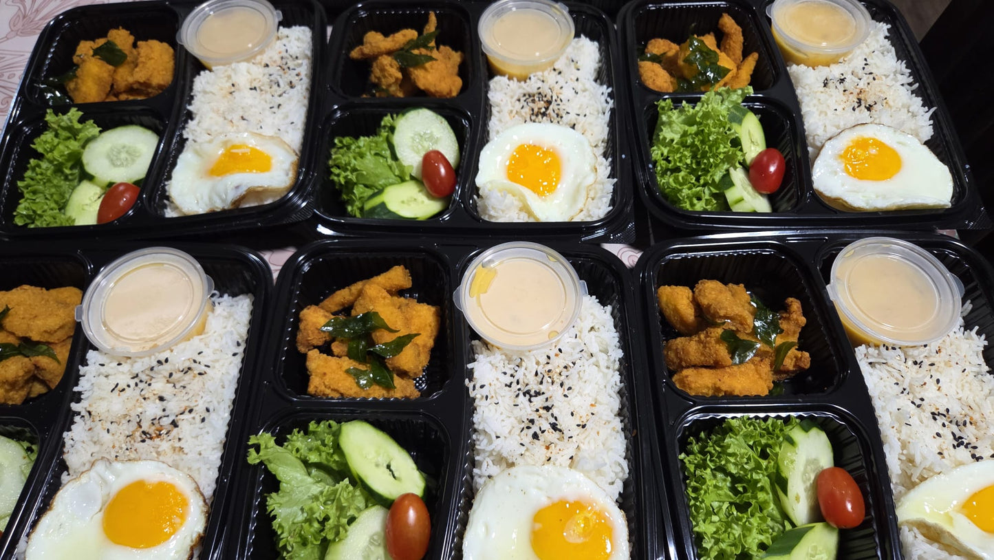 Buttermilk Chicken with Rice | Serves 1 pax
