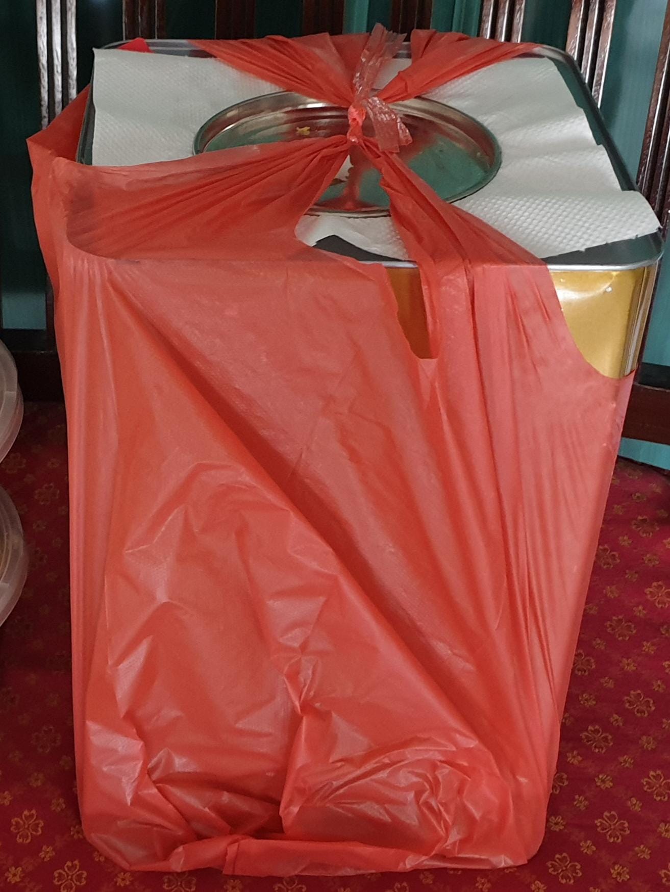 Homemade Rempeyek Udang Geragau Sahaja ( Geragau Shrimp Only ) Tin | Pre-Order: 5 - 7 days