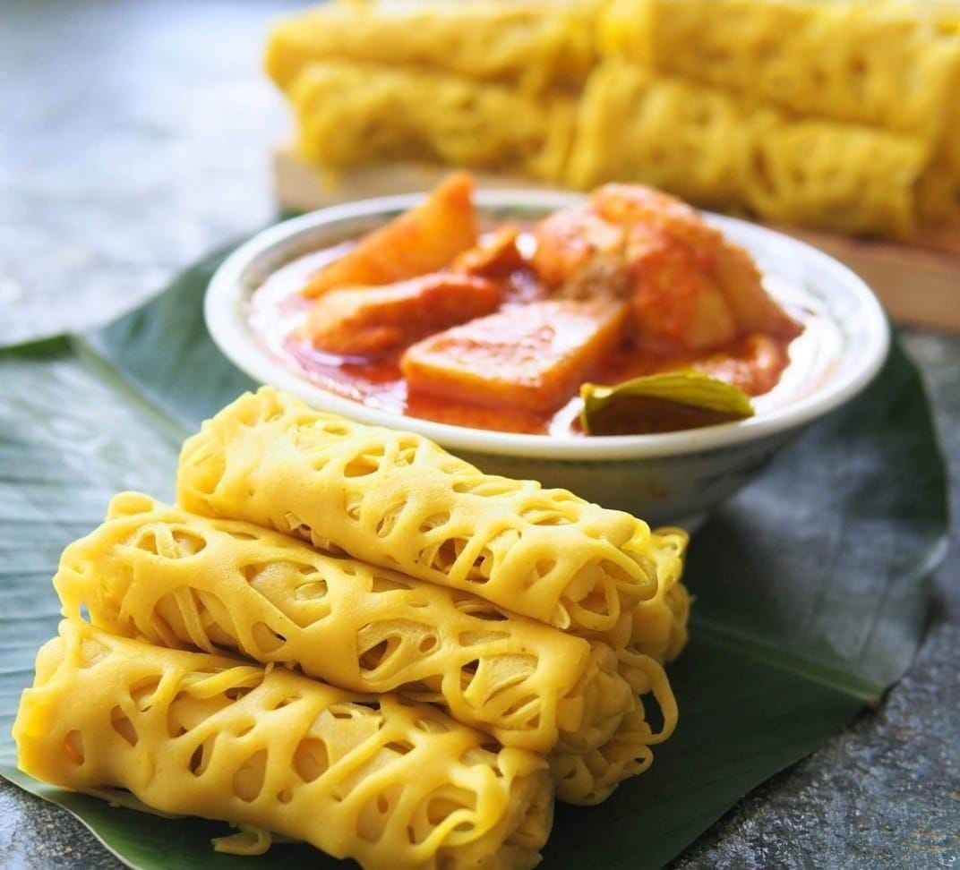 LAVA Sauce Bottle / Roti  Kirai/Jala Mould/Bottle /  700ml