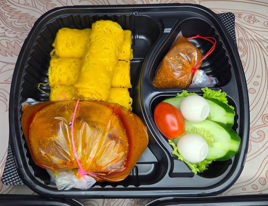 Roti Kirai Bento with Fresh Salad - Chicken Curry | Serves 1 pax