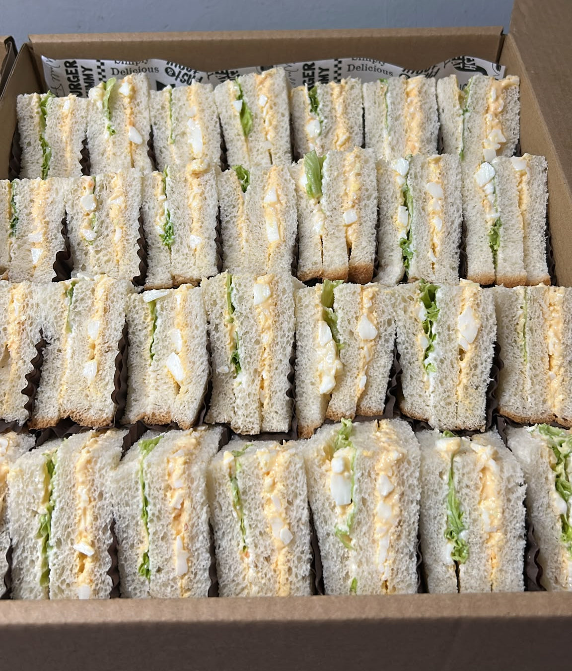 Club Sandwich: Egg Mayo | 26pcs - 28pc per box