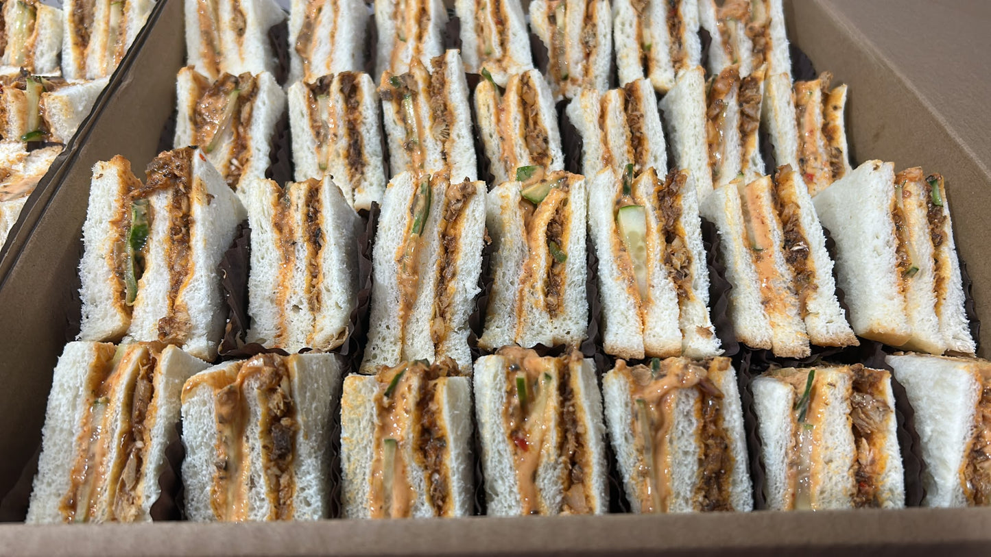 Club Sandwich: Old Fashioned Sambal Sardine | 26pcs - 28pc per box
