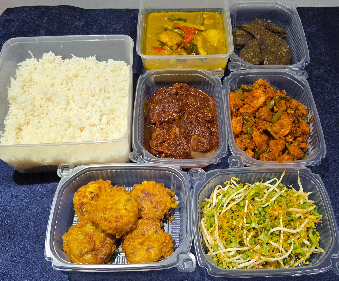 Nasi Ambeng - Ayam Lemak | Serves 4 - 5 pax