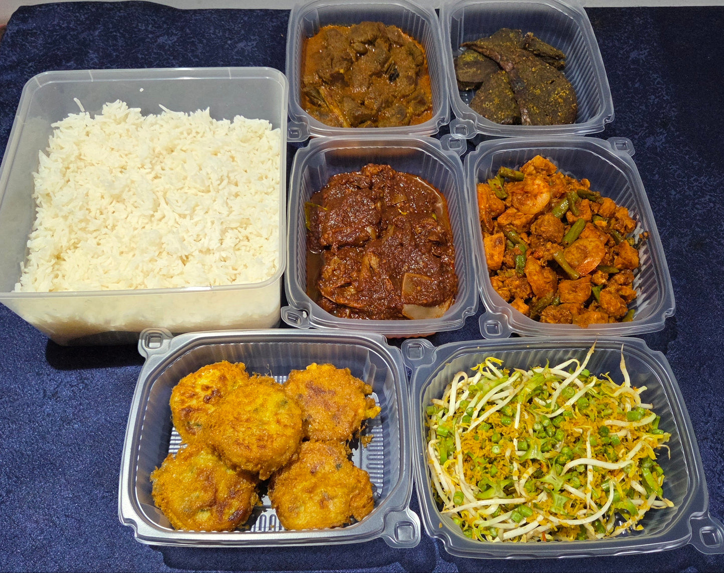 Nasi Ambeng - Beef Rendang | Serves 4 - 5 pax