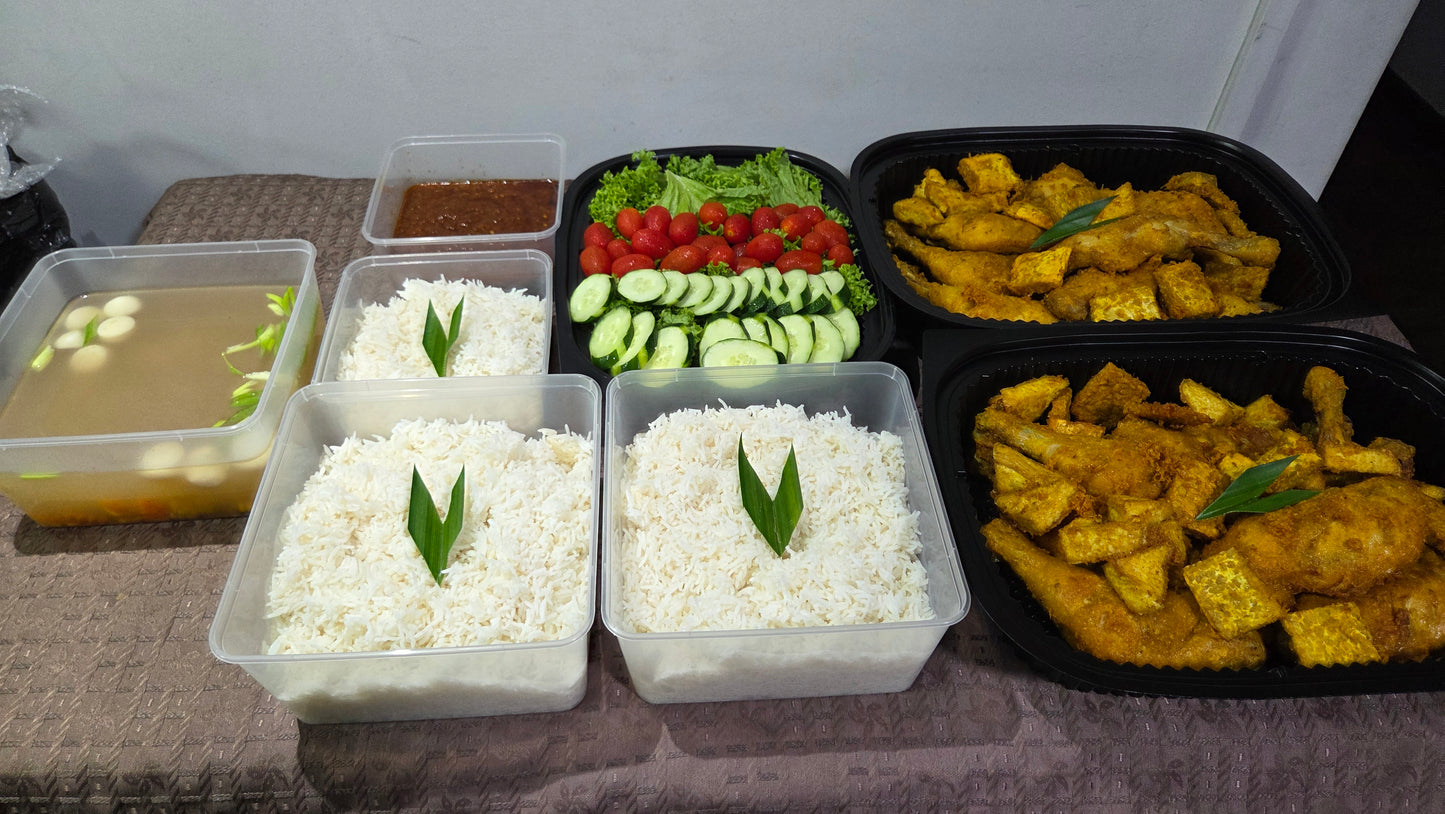 Nasi Ayam Penyet  |  Smashed Fried Chicken ( 12 pax )