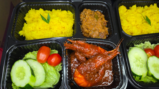 Pulut Kuning Bento Set ( Beef Rendang ) - Yellow Glutinous Rice | Single Serving