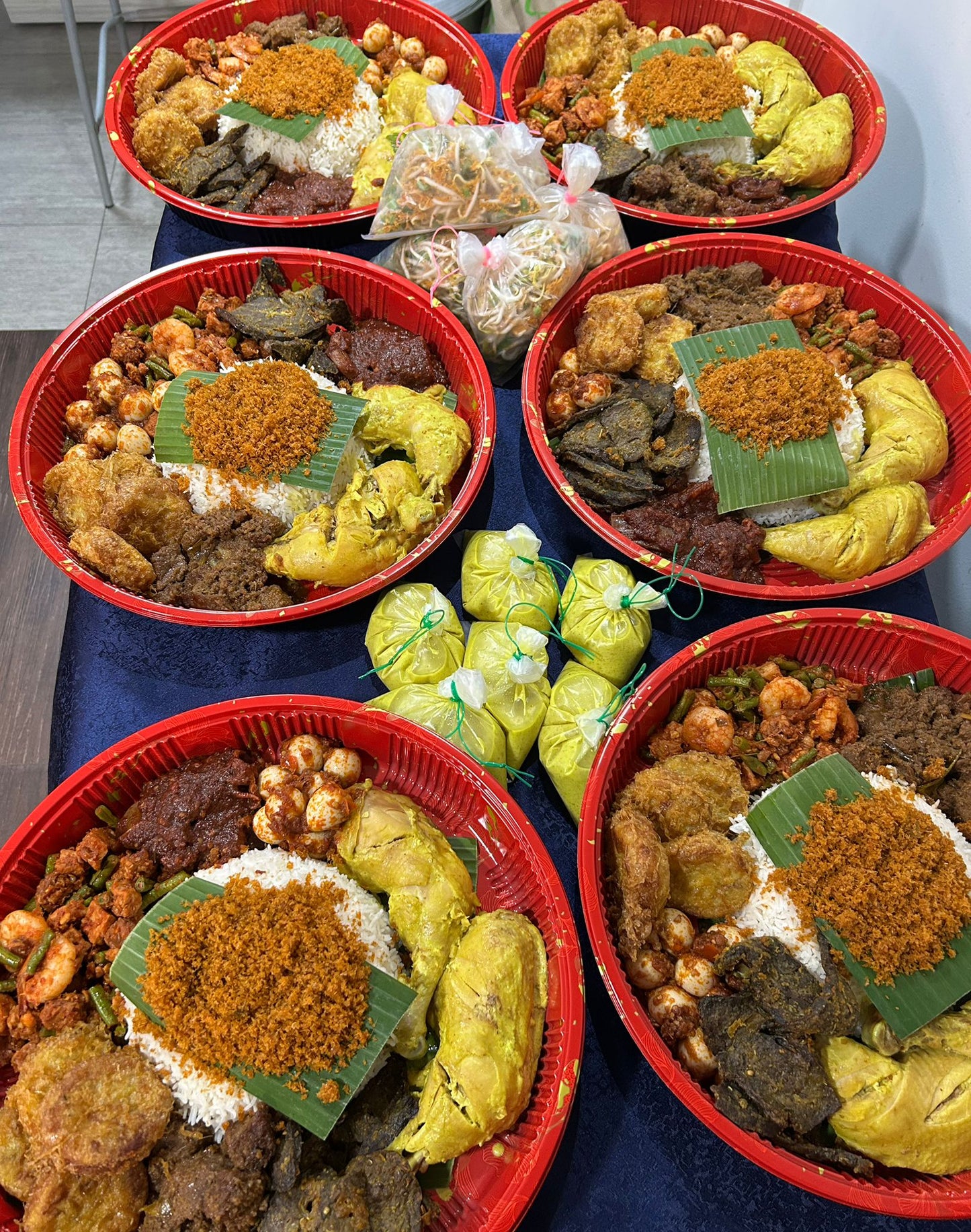 Nasi Ambeng Platter | Serves 3 - 4 pax