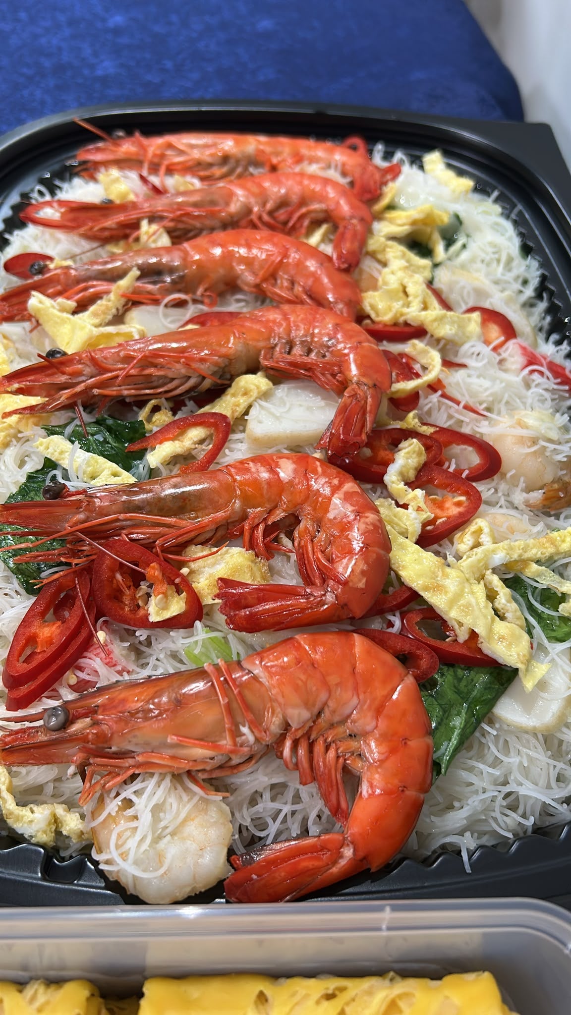 Fried White Mee Hoon - Mee Birthday | Serves 10 - 12 pax