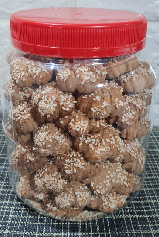Bangkit Gula Melaka with Sesame Seeds (Bijan) / 85pcs   |||   Available during Raya only
