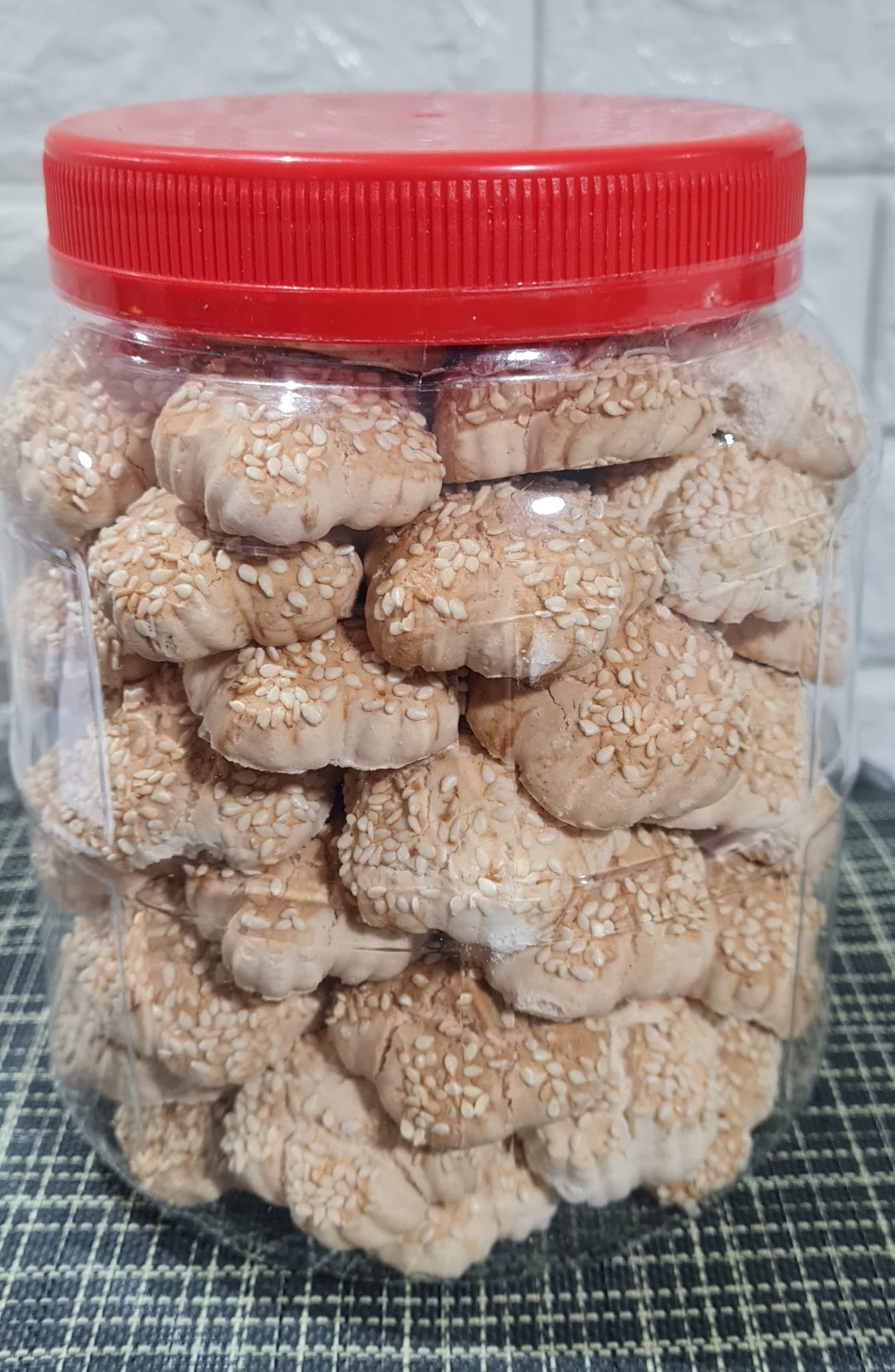 Bangkit Santan with Sesame Seeds (Bijan) / 85pcs    |||   Available during Raya only