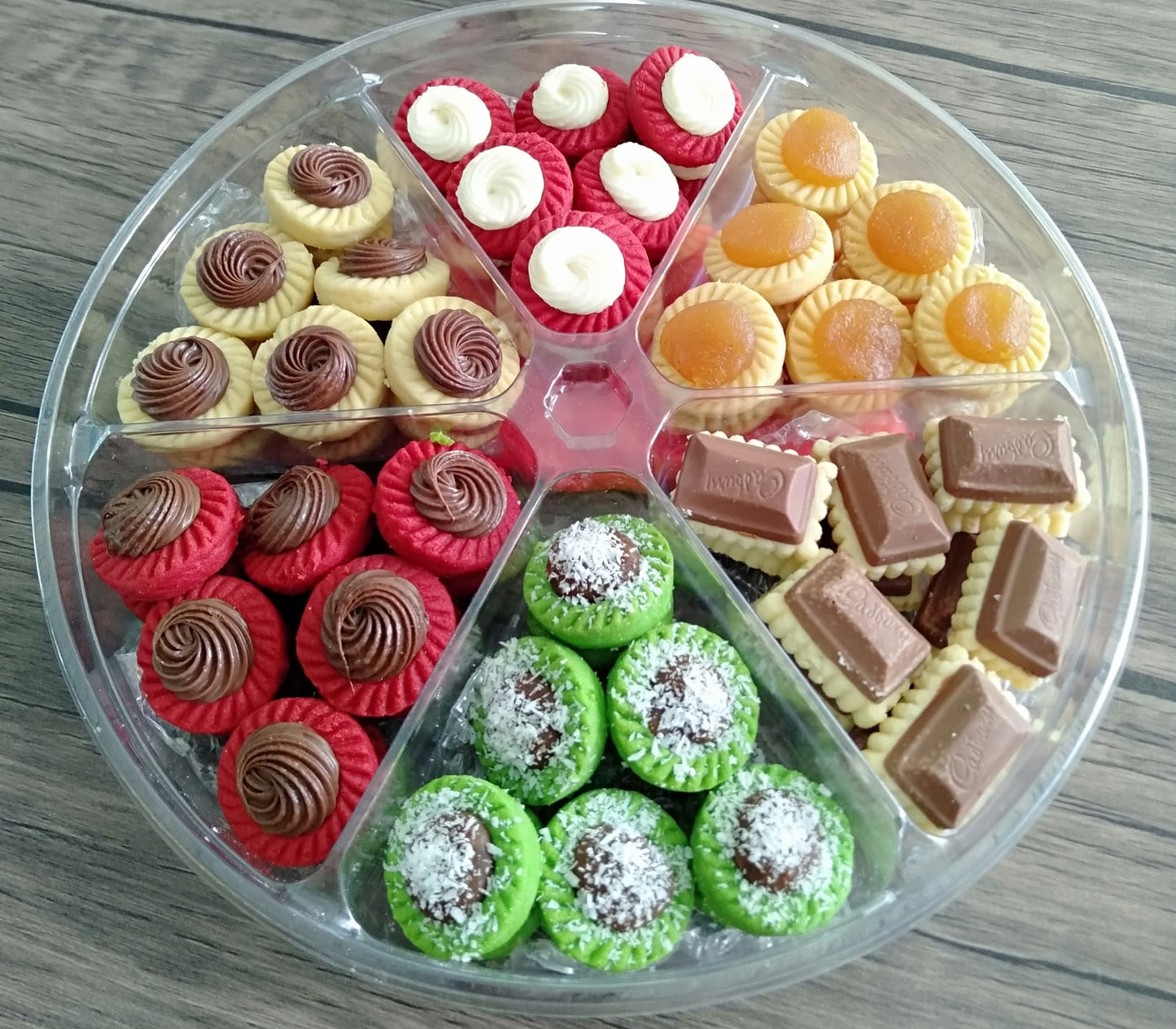 Festive Tarts Platter A / 72pcs  |||  Available during Raya only