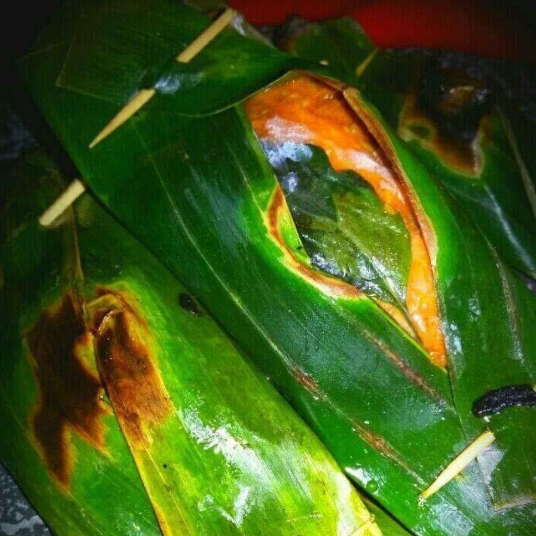 Pepes Ikan (Steamed Fish Parcels) / 25pcs